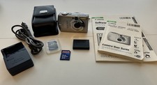 Canon PowerShot Digital ELPH SD500 7.1MP Digital Camera Bundle - TESTED
