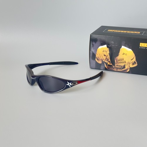 Oakley Minute Gen 1.0 Black Frame Black Lens Star Logo Y2K Sunglasses New