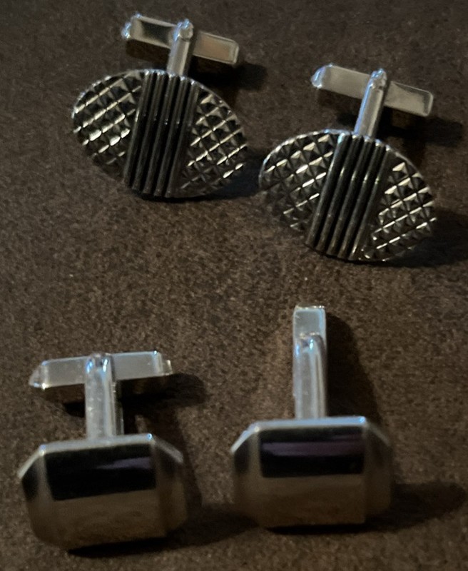 Lot Of 2 Silver Men’s Cufflinks 