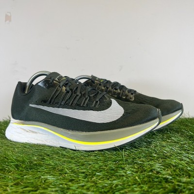 Nike Turnschuhe Größe 8,5 Herren grün Zoom Fly Performance sportliche Laufschuhe