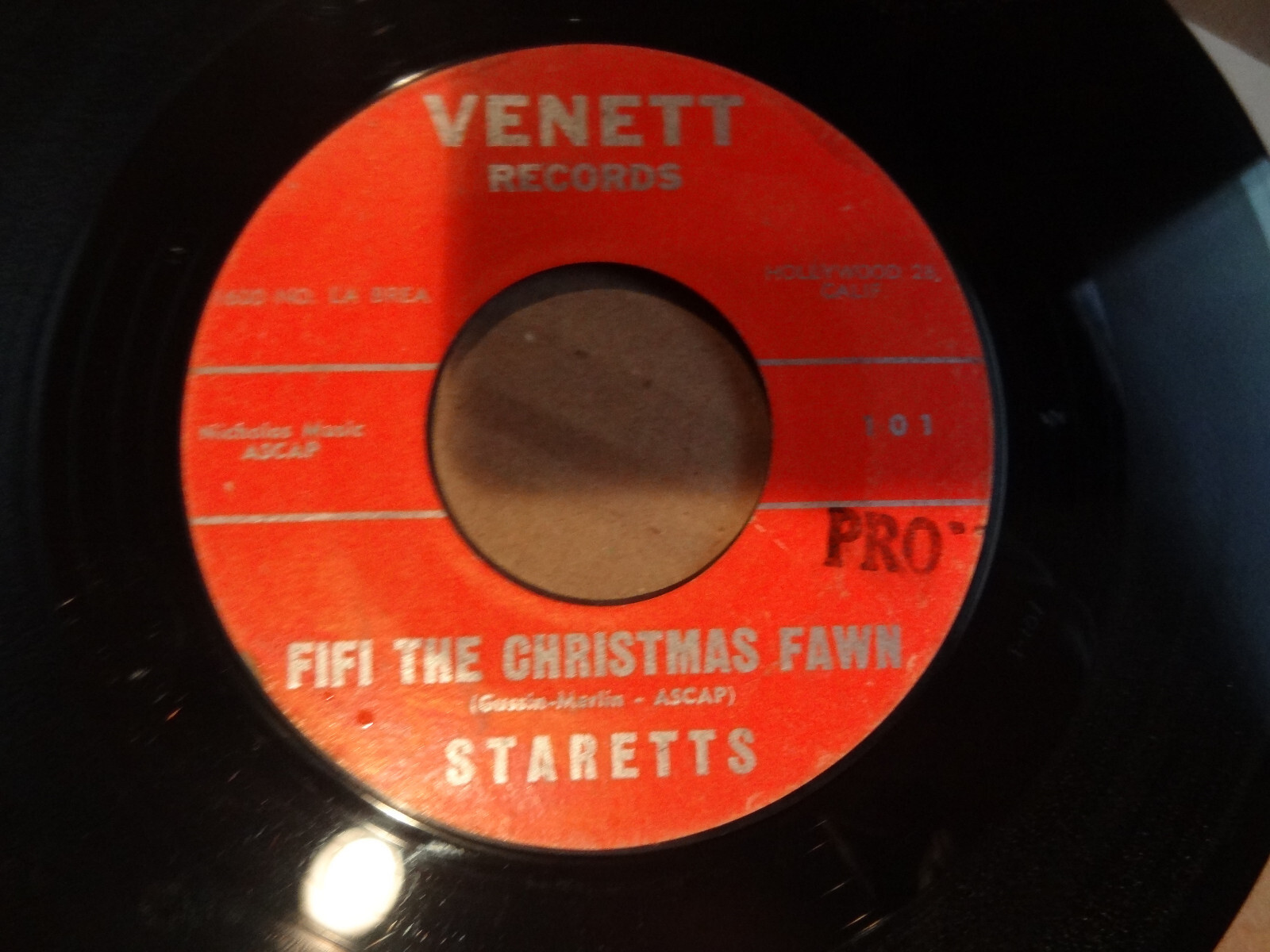 The Staretts 45 RPM 7" Fifi the Christmas Fawn Venett label 1962 VG++