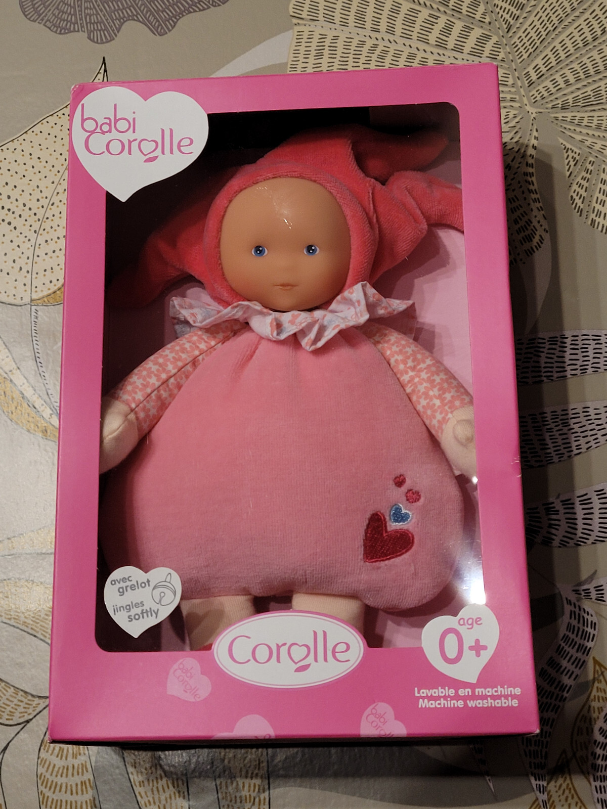 Poupée Corolle grelot lutin fleurs elfe, le premier cadeau de naissance tendresse