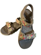 Kids Merrell Sandals size 1 Gray/ light green/pink
