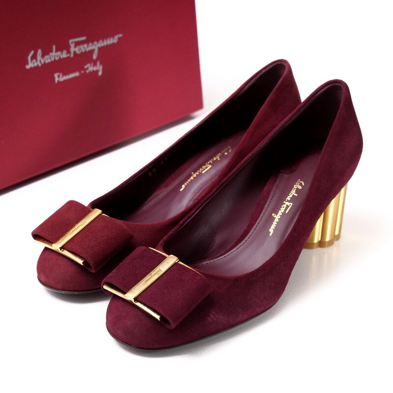 Leather Pumps Salvatore Ferragamo Capua 55 Flower Heel Pumps