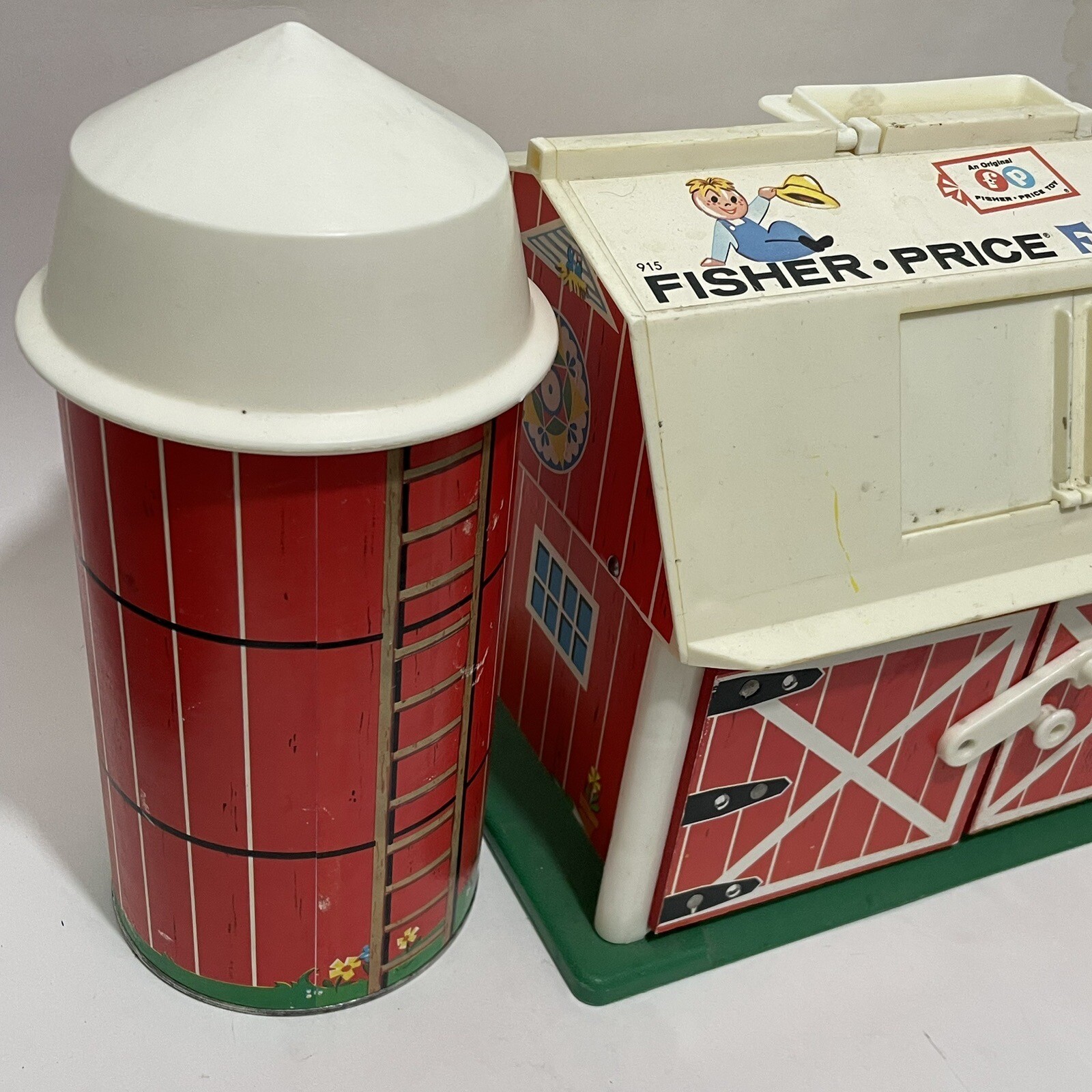 Vintage 1986 Fisher Price Farm Set With Barn/Silo/Animals/People eBay