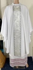 WHITE CHASUBLE WITH SILVER BANDING + STOLE (WS0016)