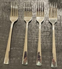 JA Henckels Zwilling Fork 18/10 Stainless Set Of 4 Bellasera Dinner Forks