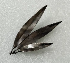 HUGE Vintage Signed STUART NYE Sterling Silver THREE WILLOW LEAF Brooch Pin