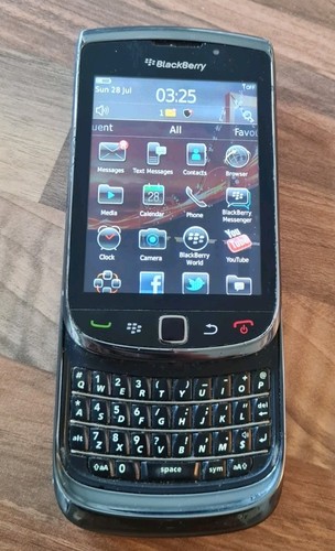 BlackBerry Torch 9800 - 4GB - schwarzes (entsperrt) Smartphone (QWERTY)