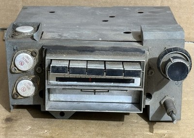 1968-1969 Lincoln Continental AM Radio OEM FoMoCo Motorcraft Untested