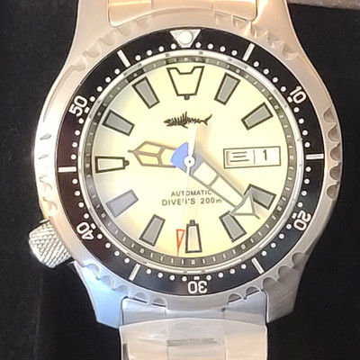 Heimdallr Sharkey FUGU Pro Master Day Date NH36A Automatic 200m Diver Watch 41mm