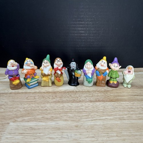 Disney Snow White And The Seven Dwarves Wicked Witch PVC Figures Toys Vintage