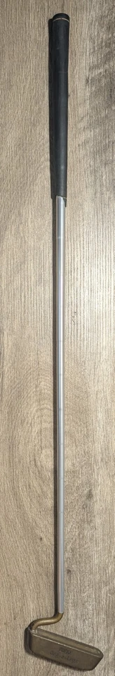 De colección Burke Ding-A-Ling Horquilla de Afinación de Latón Putter 35 1/2 Pulgadas para Diestros Foto 4 de 4
