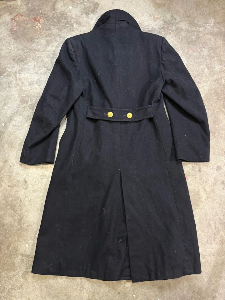 Vestido de Oficial Naval Pembroke Abrigo de Lana Botones Dorados EE. UU. 39R Melton De Colección Foto 2 de 4