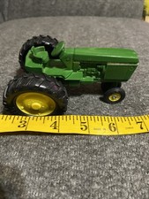 Vintage Ertl 1/32 scale John Deere Die Cast Metal Narrow Front End farm Tractor