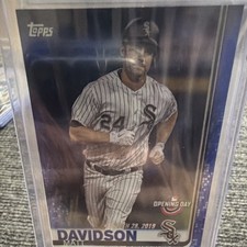 Topps 2019 blue  Matt Davidson #66 Chicago White Sox Baseball Card