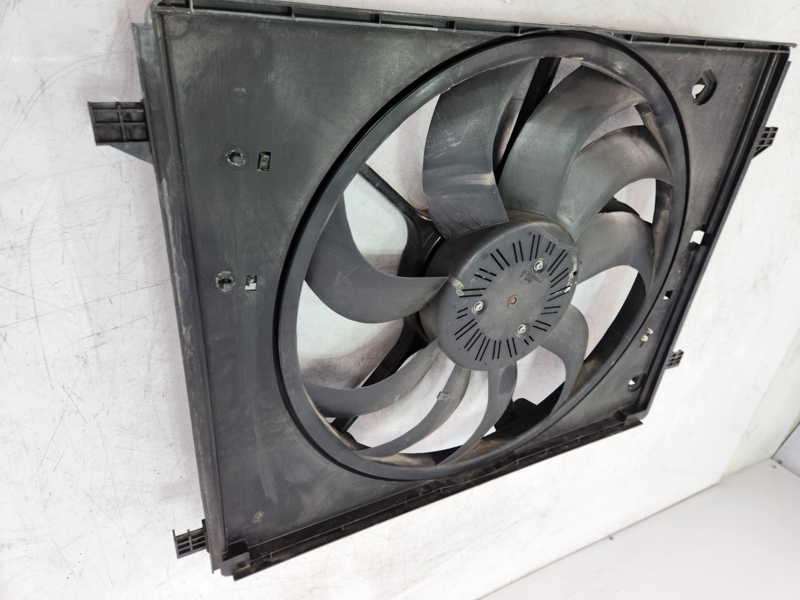 ✅ 2014-2017 OEM Maserati Ghibli M157 Engine Radiator Cooling Fan Motor Assembly