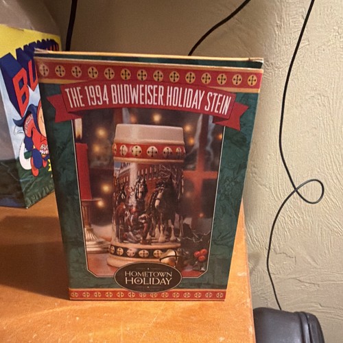 Budweiser Hometown Holiday 1994 Stein
