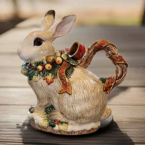 Ceramic Fritz & Floyd Classics Father Noel Christmas Bunny Rabbit Tea Pot 9.25"