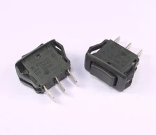2pcs Gardner Bender Rocker Switch SPDT MOMENTARY on Both Sides (ON) OFF (ON)