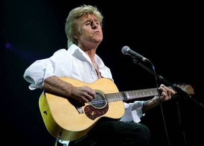 British singer-songwriter John Parr performing live on April 30 Sh - Old Photo 3