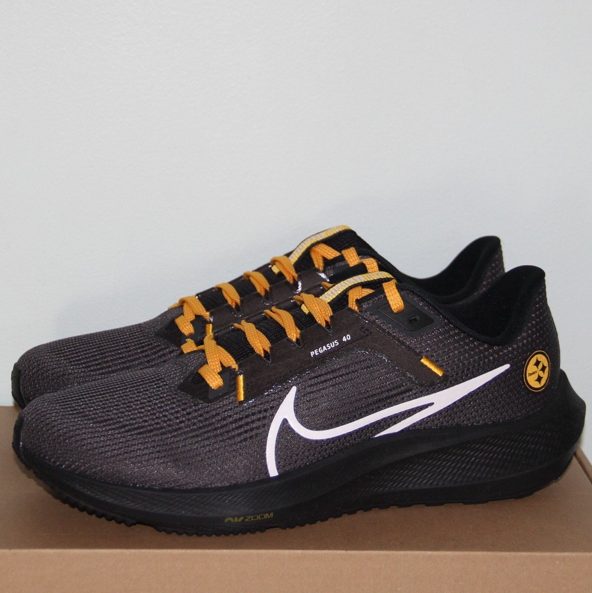 steelers nike air zoom pegasus 36
