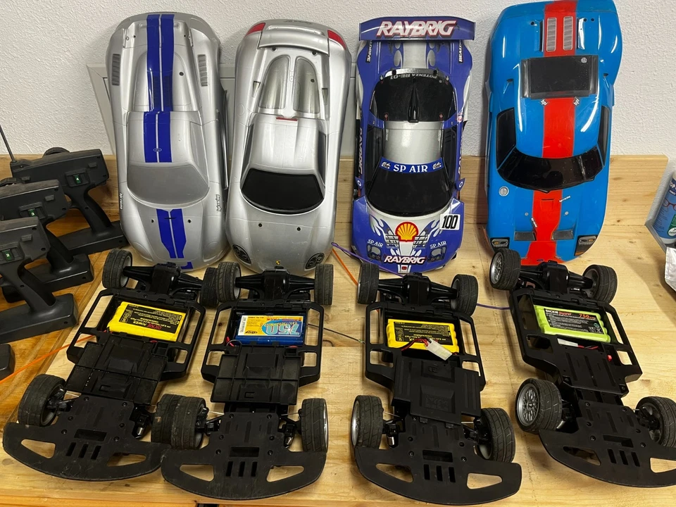 4! Tamiya RC Race Cars mit FB und div Quarzen - Bild 2 von 4