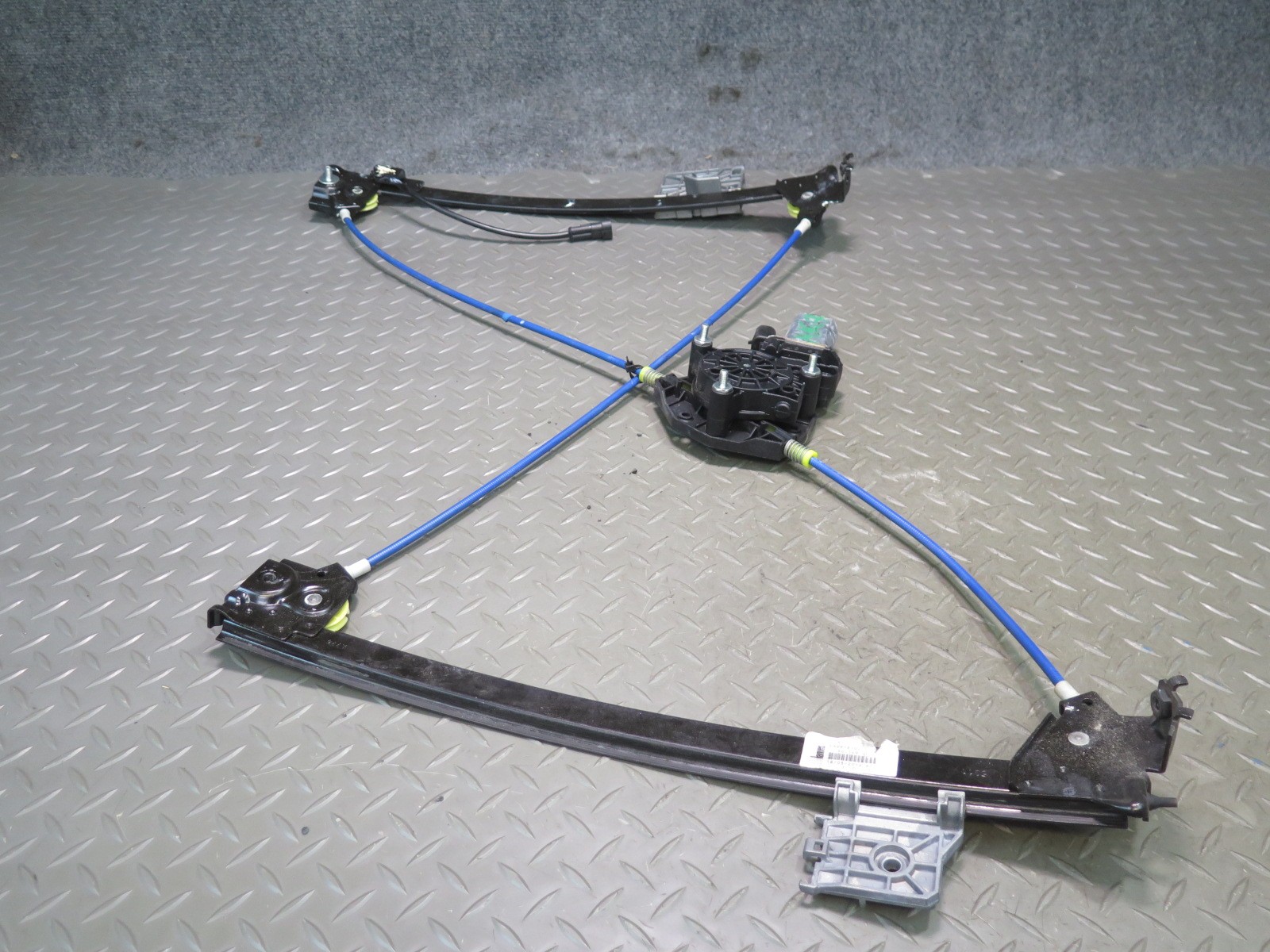 2008-2019 MASERATI GRANTURISMO M145 RIGHT DOOR WINDOW REGULATOR W MOTOR
