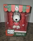 Super7 Peanuts Fun! Fun! Christmas Snoopy Figure [Snowflake Holiday Sweater]