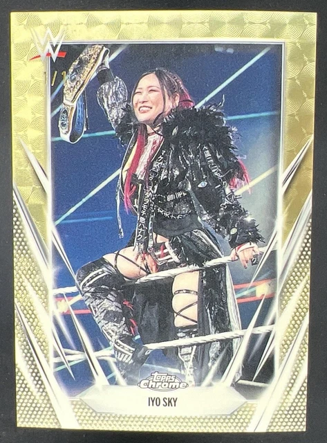 2020 Topps Chrome WWE Iyo Sky Refractor Super Refractor #1/1