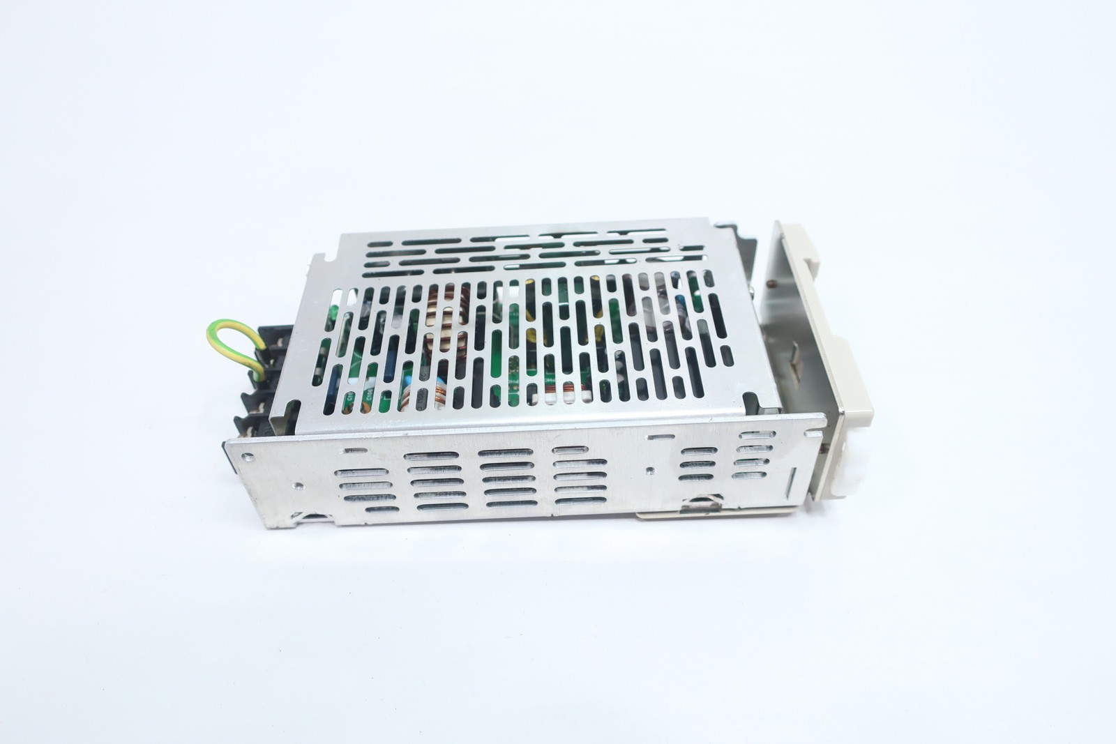 Omron S8JX-P15024CD Power Supply 6.5a 24v-dc 100-240v-ac
