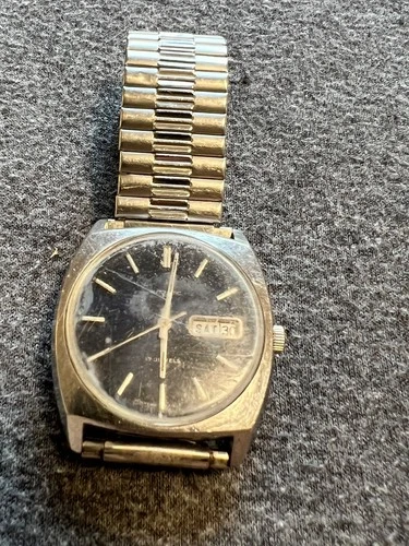 Vintage Seiko 6309-8089 17 Jewels Day Date Black Dial Automatic Wristwatch