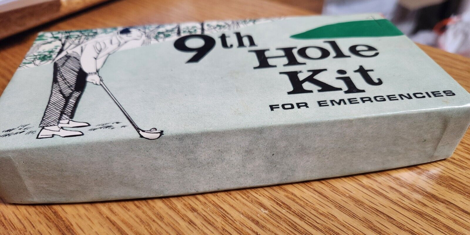 Vintage 9th Hole Kit For Emergencies Golfer Novelty Gag Gift 1967 Fishlove & Co.
