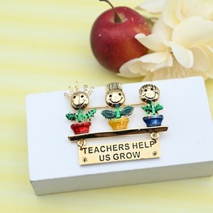 Authentic Vtg Danecraft Teachers Help Us Grow Flower Pot Children Gold Plated Pin Brooch