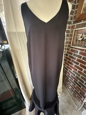 Artisan NY Women V neck  black Casual Dress Size 6