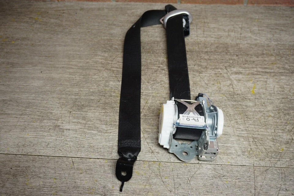 BMW 228I F23 2015-2016 convertible cinturón de seguridad pasajero delantero derecho retractor OEM Foto 3 de 4