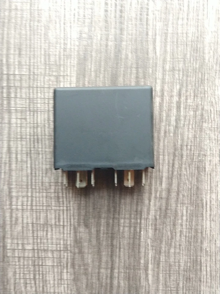 #56049114AC, 2003 Dodge Dakota, Durango, Mopar Hazard Flasher Relay, Fits 01-03 Foto 3 de 4