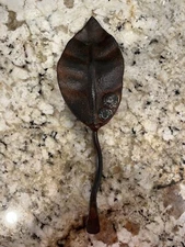 Vintage Jan Barboglio Hoja Pisapapel Leaf Paperweight 