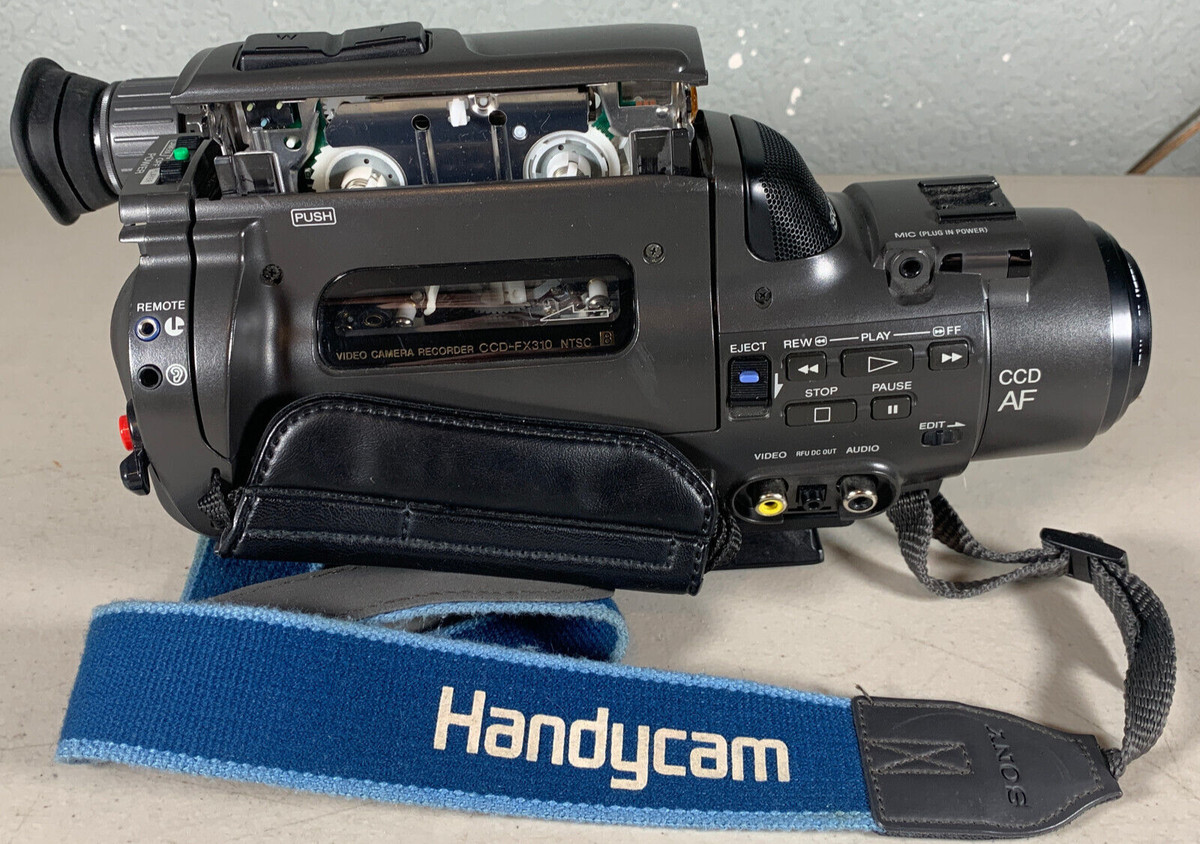 PARTS REPAIR ONLY Sony CCD-FX310 Handycam Video 8 Camera Recorder