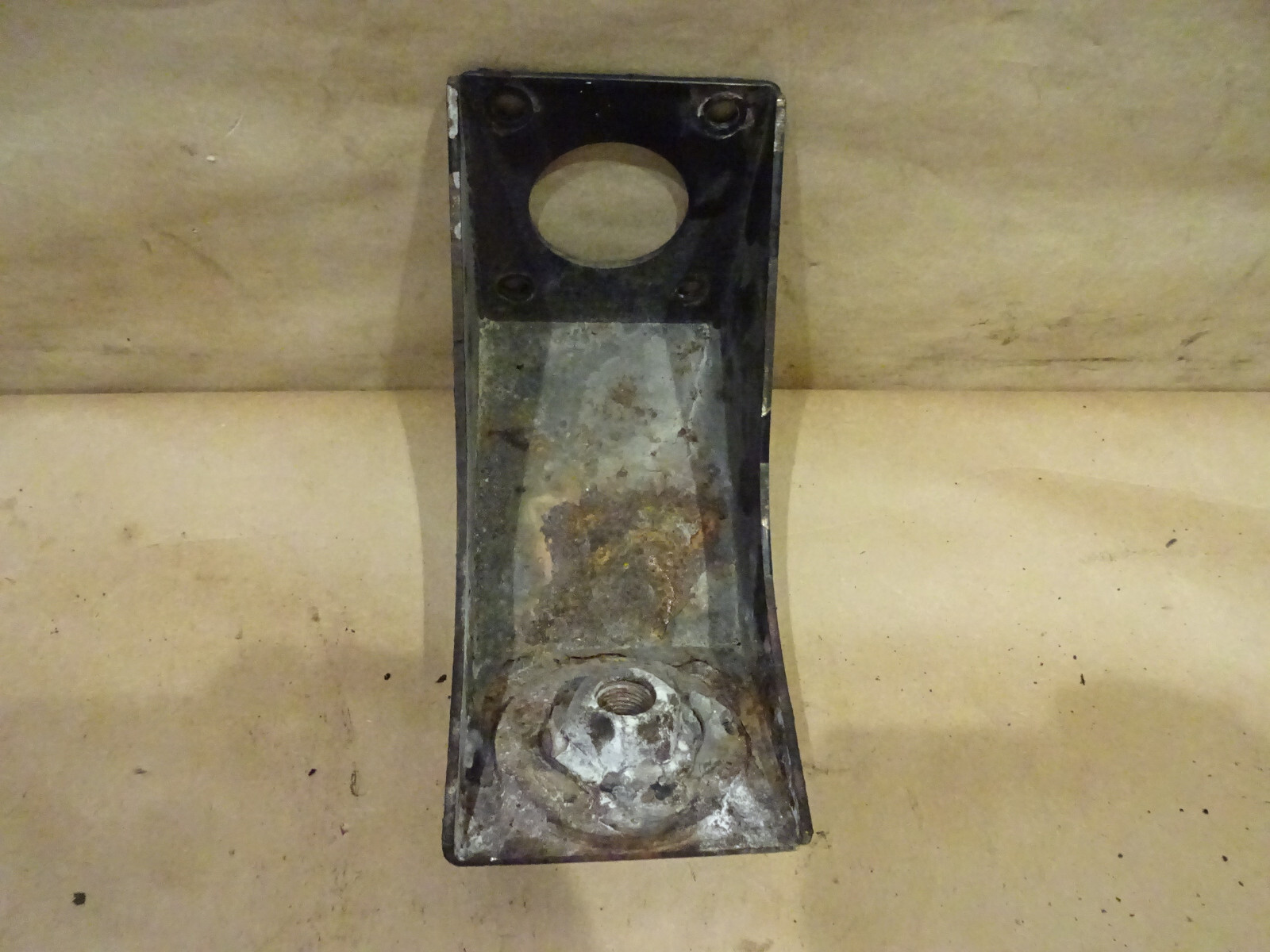 Lamborghini Diablo - Engine Mount/Support -P/N 001835941