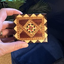 Intarsien Holz Schmuck Schmuckschatulle Mosaik orientalischer Stil rot gef&uuml;ttert