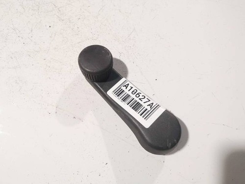 Volkswagen Polo 2003 Window Crank Handle  used, Genuine #2506878-79