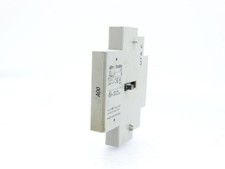 ALLEN BRADLEY 100-MCA00 Contact Block - Used