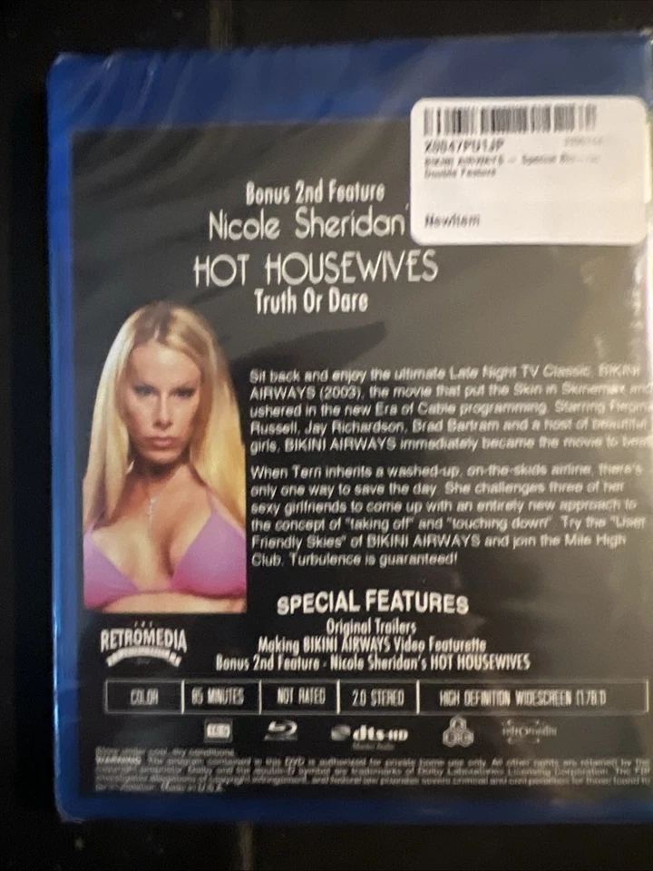 Bikini Airways- The Late Night Cable Classic &Hot Housewives-Blu-Ray. New.Sealed Foto 2 de 2