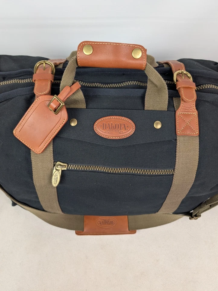 TUMI Dakota Duffle Weekender Bag Canvas Leather Trim Shoulder Strap Lock Keys - Image 2 of 4