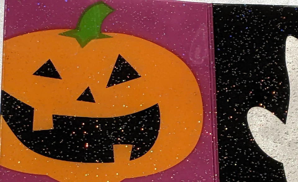 Set Of 6 Adorable Halloween Thick Vinyl Placemats 2007 Reversible Great For Kids - Image 3 of 4