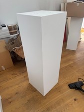 display plinth stand
