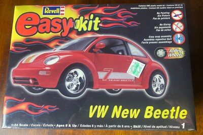 Revell Easy Kit red 2005 bug Vw New Beetle 85-1935 1/24