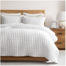 Elegant White Quilt Set with Gold Stitching - King Size