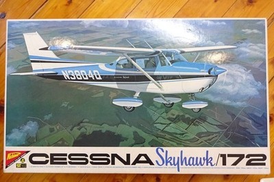 Nichimo Cessna Skyhawk 172 1/20 Detail Model Kit Neu unbenutzt ungebaut